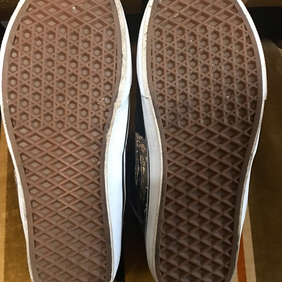 Vans men sneakers size 8.5 - Picture 3 of 4